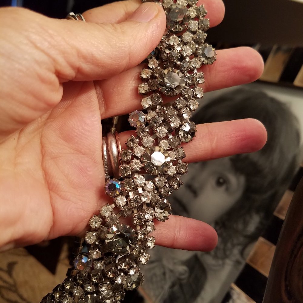 Vintage Necklace & Earring Set - Picture 7 of 10
